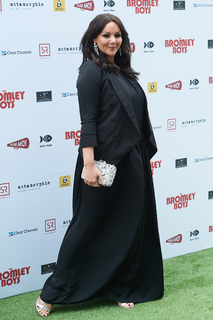 Martine McCutcheon feet photo thumbnail