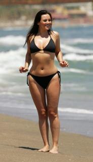 Martine McCutcheon feet photo thumbnail