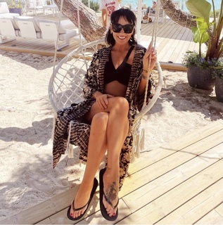 Martine McCutcheon feet photo thumbnail