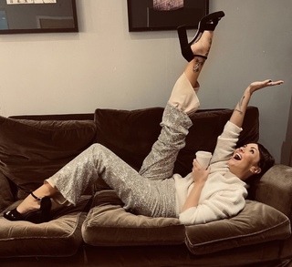 Martine McCutcheon feet photo thumbnail