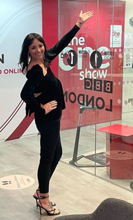 Martine McCutcheon feet photo thumbnail