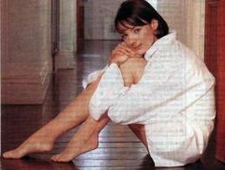 Martine McCutcheon feet photo thumbnail