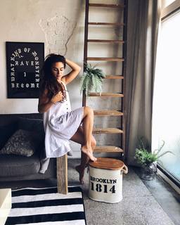 Maru Mattar feet photo 10