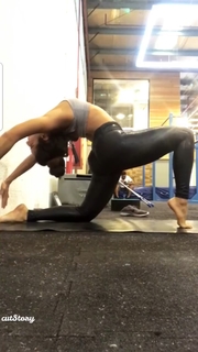 Maru Mattar feet photo 7