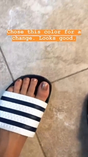Maru Mattar feet photo 2