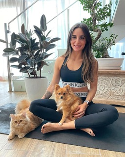 Maru Mattar feet photo 6