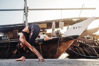 Maru Mattar feet photo 1