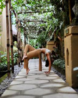 Maru Mattar feet photo 7