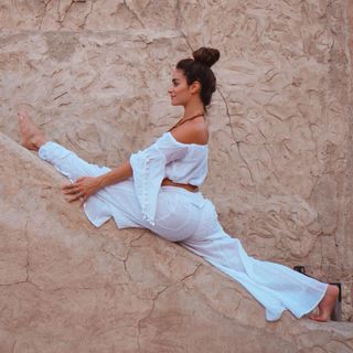 Maru Mattar feet photo 5