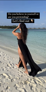 Maru Mattar feet photo 6