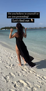 Maru Mattar feet photo 5