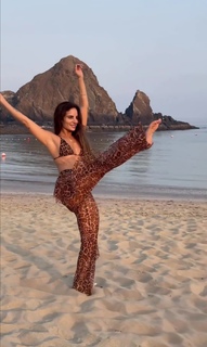 Maru Mattar feet photo 14