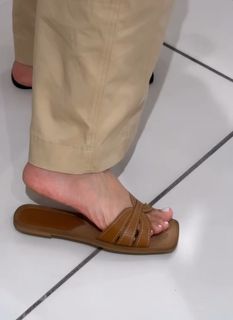 Marwa Agrebi feet photo 11
