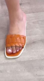 Marwa Agrebi feet photo 4