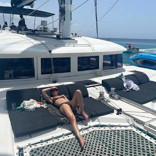 Mary Beth Barone feet photo 1