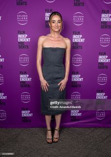 Mary Beth Barone feet photo 9