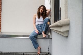 Mary Beth Barone feet photo 8