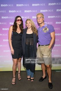 Mary Beth Barone feet photo 3