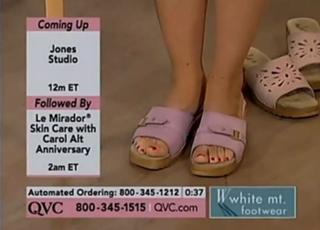 Mary Beth Roe feet photo 8