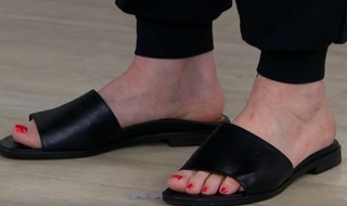 Mary Beth Roe feet photo 15