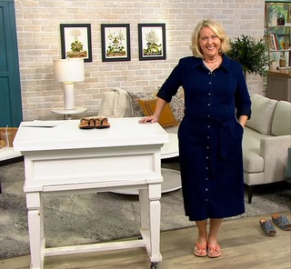 Mary Beth Roe feet photo 14
