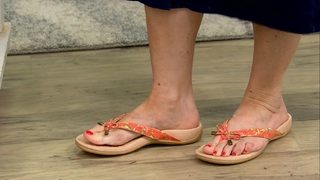 Mary Beth Roe feet photo 12