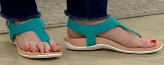 Mary Beth Roe feet photo 11
