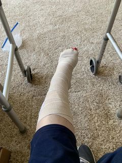 Mary Beth Roe feet photo 19