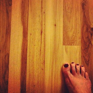 Mary Birdsong feet photo 6