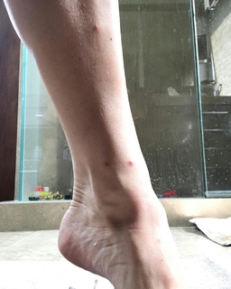 Mary Elizabeth Ellis feet photo thumbnail