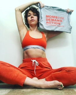 Mary Elizabeth Ellis feet photo thumbnail