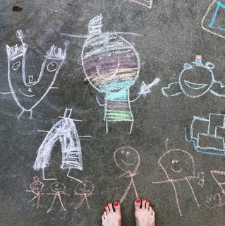 Mary Elizabeth Ellis feet photo thumbnail