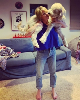 Mary Elizabeth Ellis feet photo thumbnail