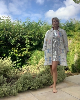 Mary Elizabeth Ellis feet photo thumbnail