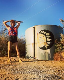 Mary Elizabeth Ellis feet photo thumbnail