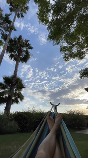 Mary Elizabeth Ellis feet photo thumbnail