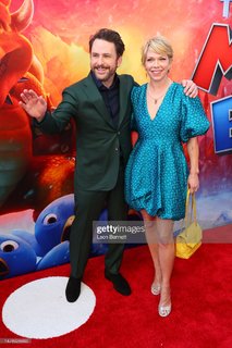 Mary Elizabeth Ellis feet photo thumbnail