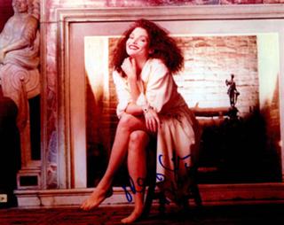 Mary Elizabeth Mastrantonio feet photo thumbnail