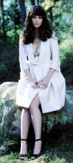 Mary Elizabeth Winstead feet photo thumbnail