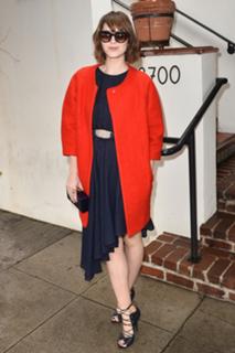 Mary Elizabeth Winstead feet photo thumbnail