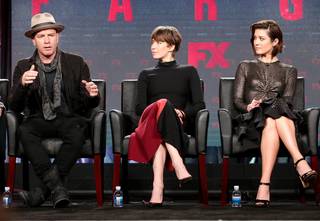 Mary Elizabeth Winstead feet photo thumbnail
