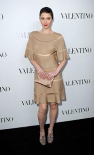 Mary Elizabeth Winstead feet photo thumbnail
