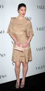 Mary Elizabeth Winstead feet photo thumbnail