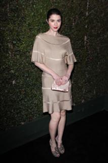 Mary Elizabeth Winstead feet photo thumbnail