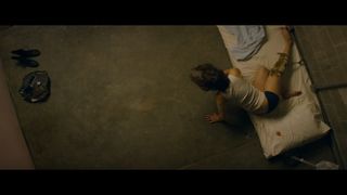 Mary Elizabeth Winstead feet photo thumbnail