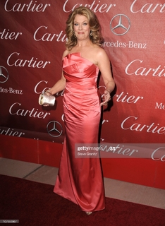 Mary Hart feet photo 12