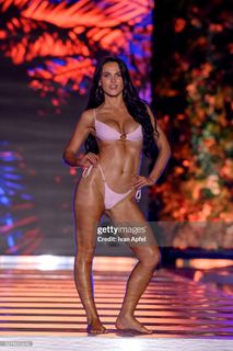 Mary Holland Nader feet photo 3