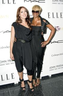 Mary J. Blige feet photo thumbnail