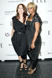 Mary J. Blige feet photo thumbnail