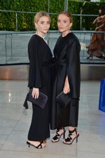 Mary-Kate Olsen feet photo thumbnail